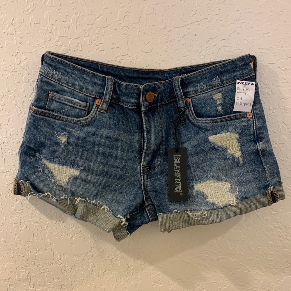 Tilly’s Low Rise Denim Shorts